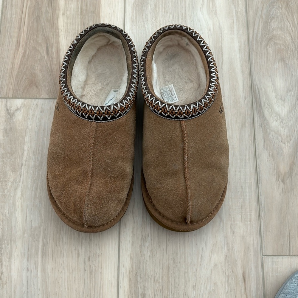Ugg tasman slippers us8